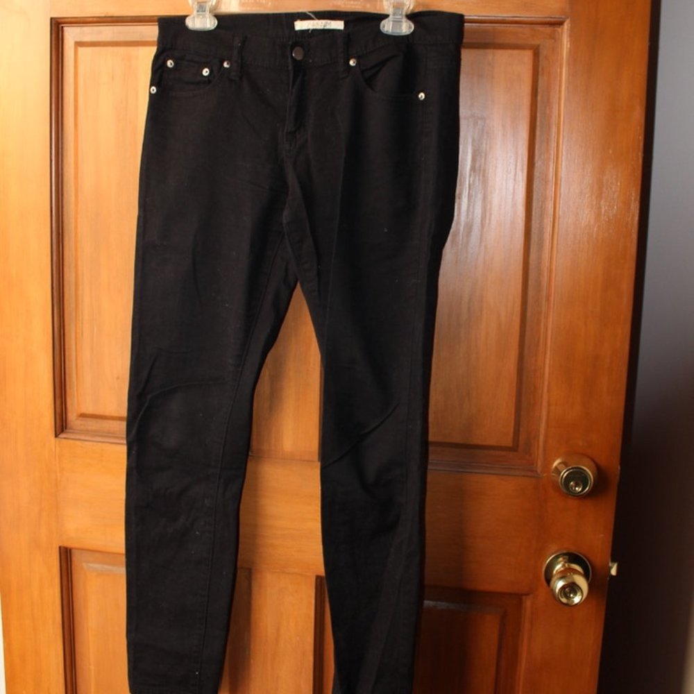 Slim black F21 Jeans